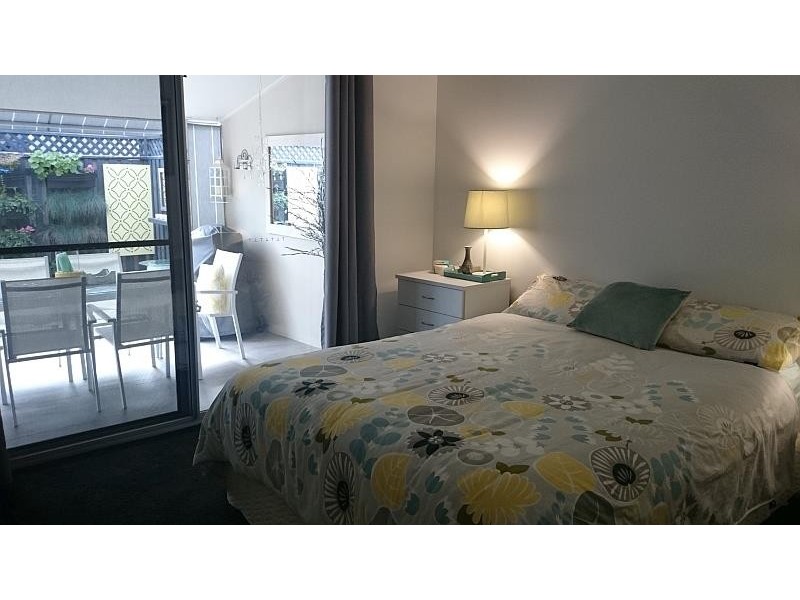 142/2 Grand Parade, Parrearra QLD 4575