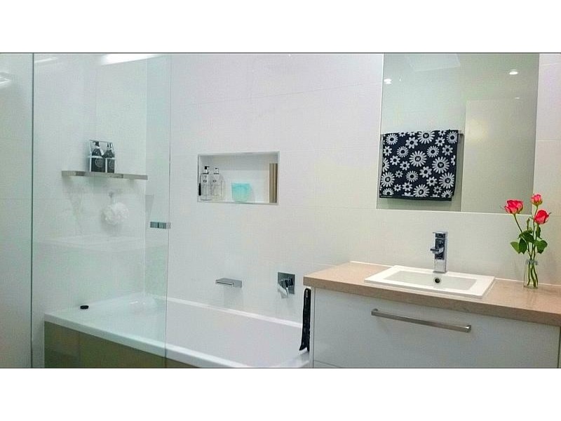 142/2 Grand Parade, Parrearra QLD 4575