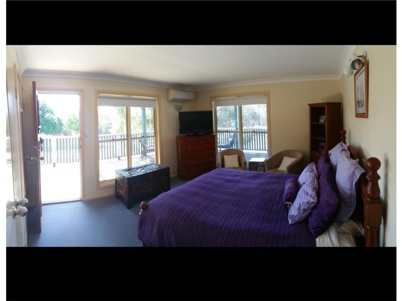 195 Esplanade South, Deception Bay QLD 4508