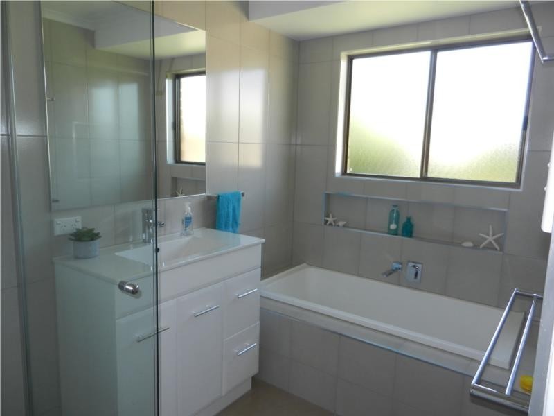 2 Morris Avenue, Calliope QLD 4680