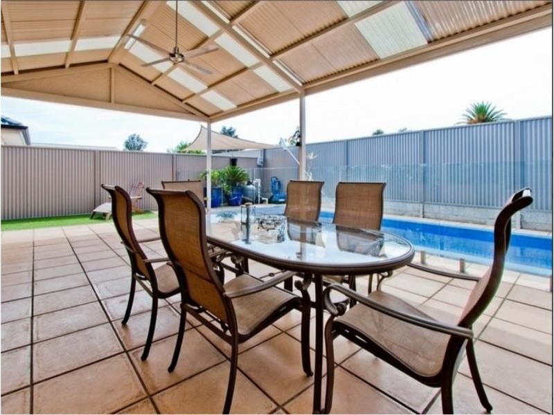 42 Clare Street, Athol Park SA 5012