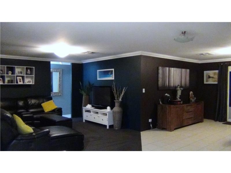 63 Seagrove Boulevard, Merriwa WA 6030