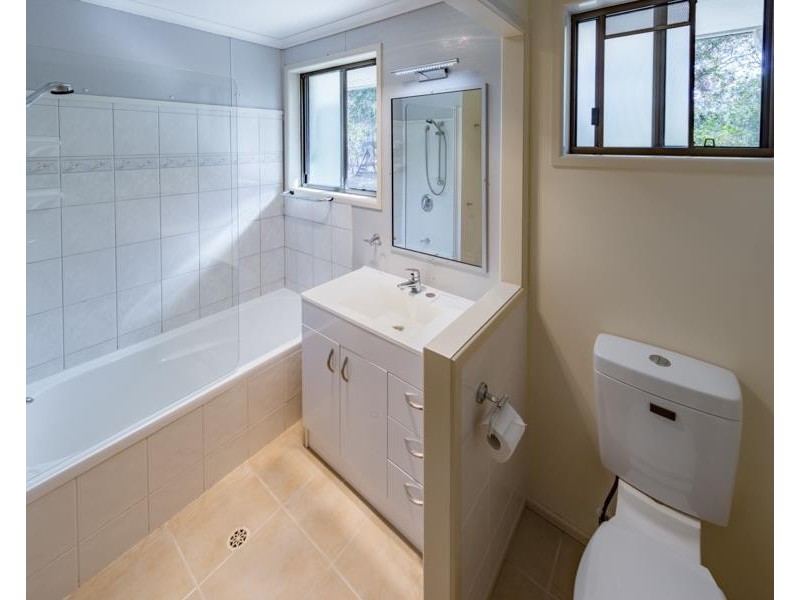 17 Royans Road, Maroondan QLD 4671