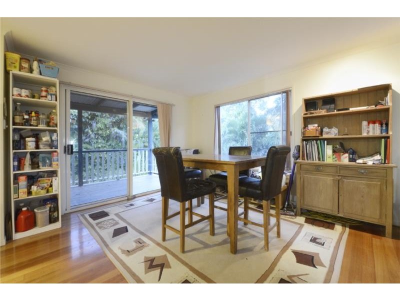 2 Hamilton Avenue, Cannonvale QLD 4802