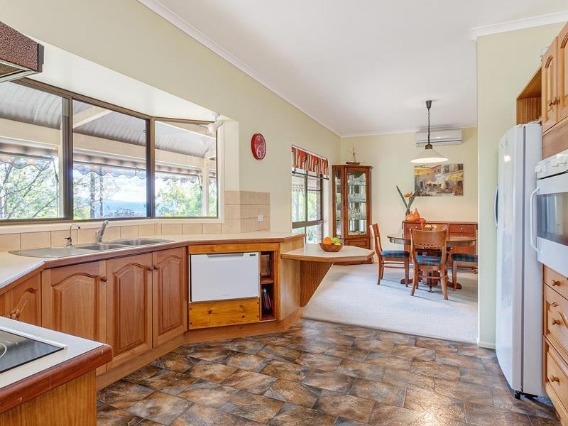 211 Thomas Road, Curra QLD 4570