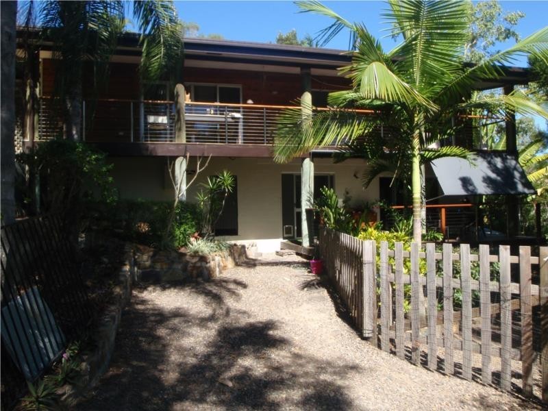 8 Adina Street, Cannonvale QLD 4802