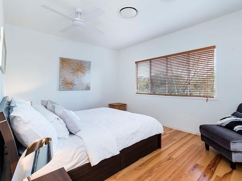 13 Sophia Street, Kenmore QLD 4069