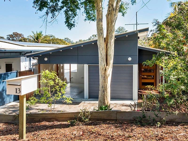 13 Sophia Street, Kenmore QLD 4069