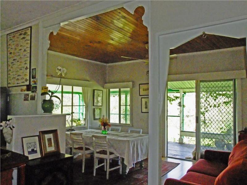 15 Thurgoods Road, Finch Hatton QLD 4756