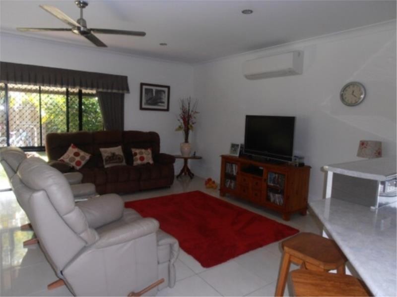 26 Pollock Close, Bentley Park QLD 4869
