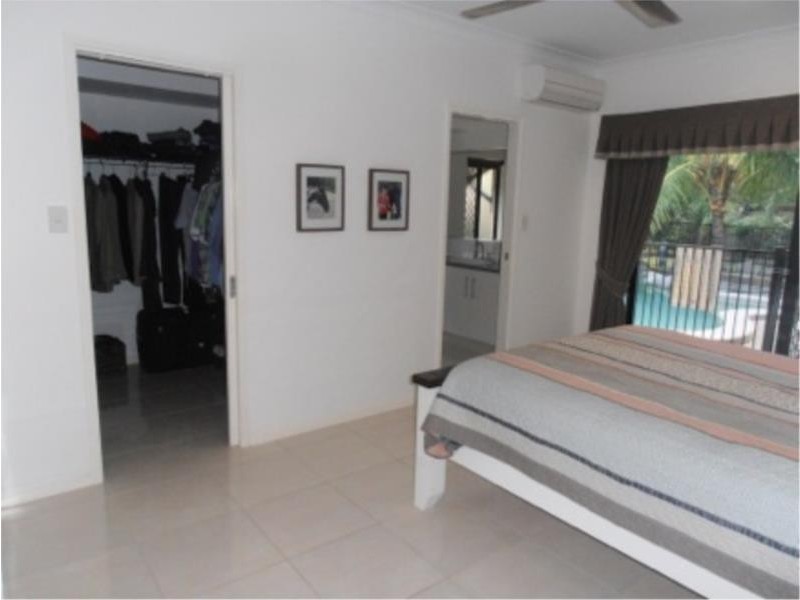 26 Pollock Close, Bentley Park QLD 4869