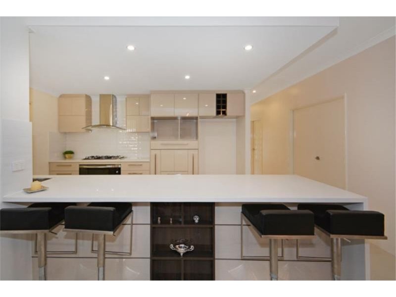 5 Menara Road, Landsdale WA 6065