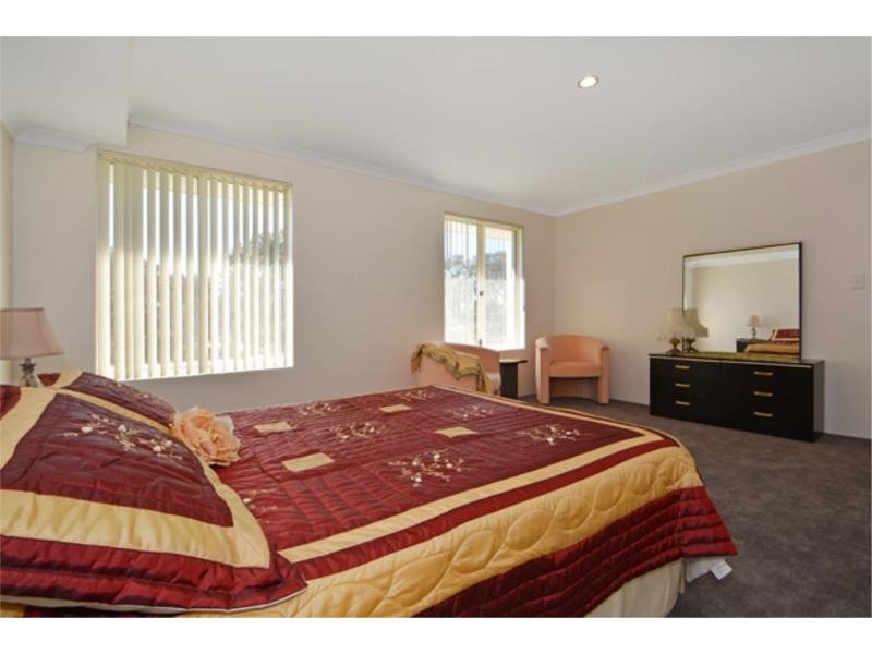 5 Menara Road, Landsdale WA 6065