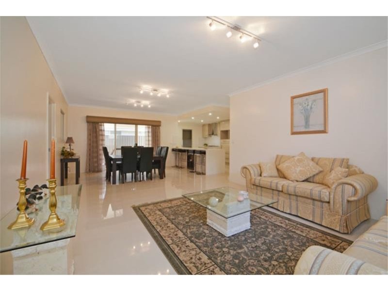 5 Menara Road, Landsdale WA 6065