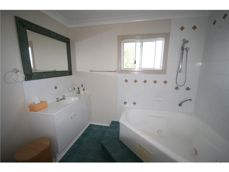 72 Arrawarra Road, Arrawarra Headland NSW 2456