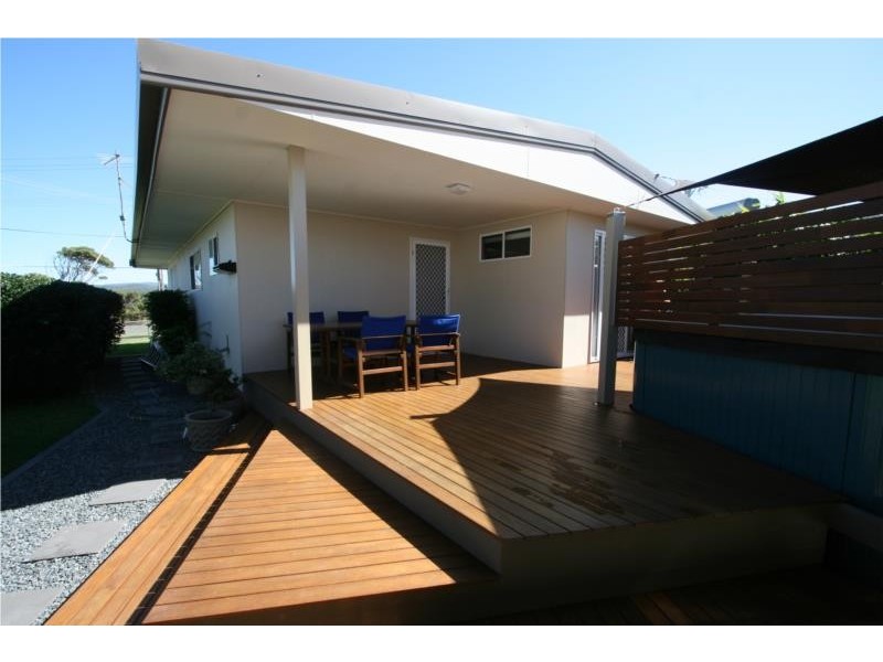 72 Arrawarra Road, Arrawarra Headland NSW 2456