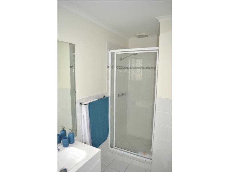 2/10 Columbia Court, Oxenford QLD 4210