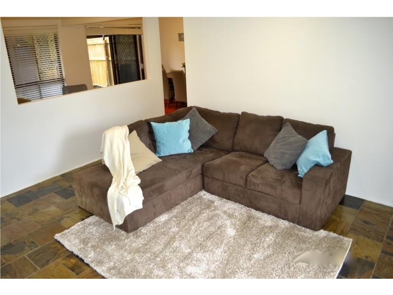 2/10 Columbia Court, Oxenford QLD 4210