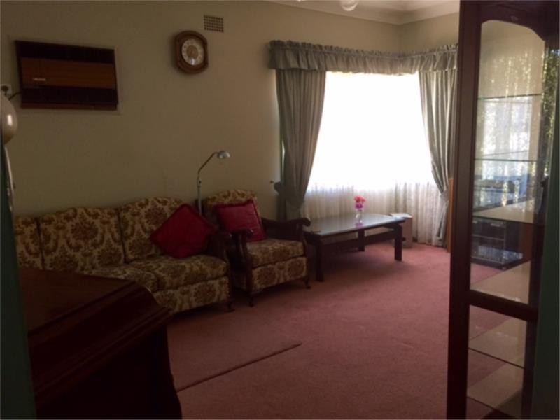 7 Farm Road, Springwood NSW 2777