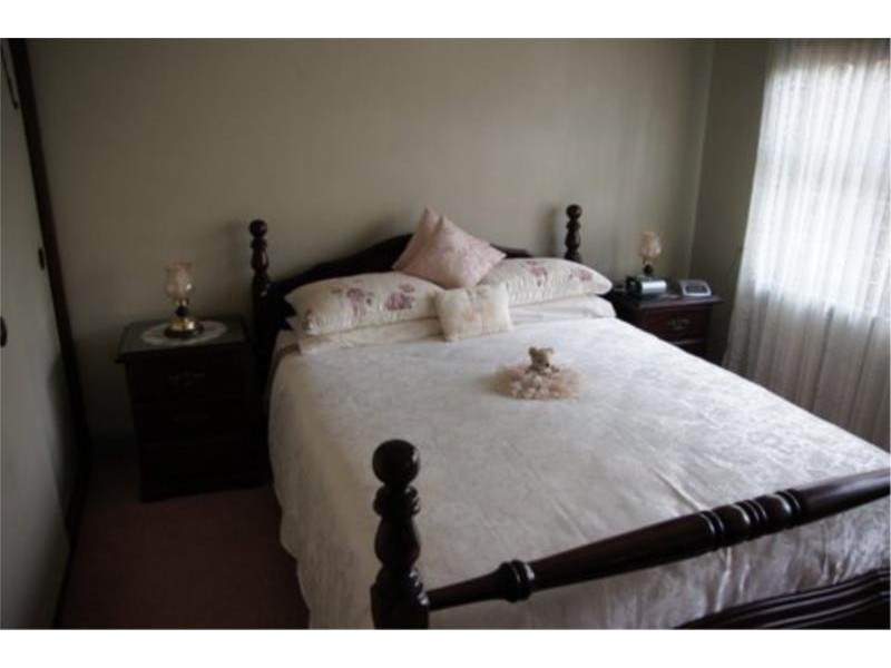 7 Farm Road, Springwood NSW 2777