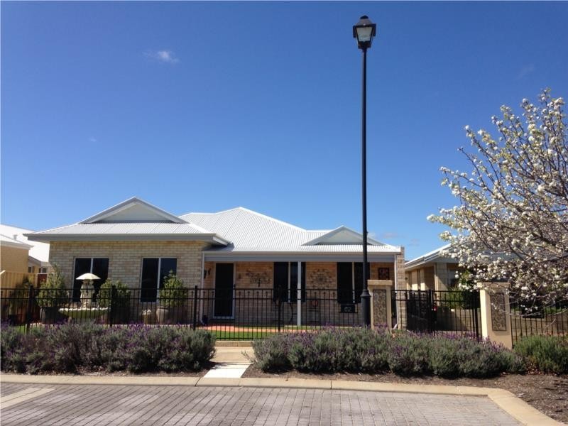 62 Almond Parkway, Busselton WA 6280