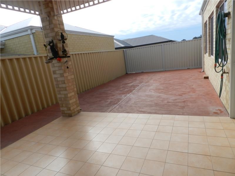 62 Almond Parkway, Busselton WA 6280
