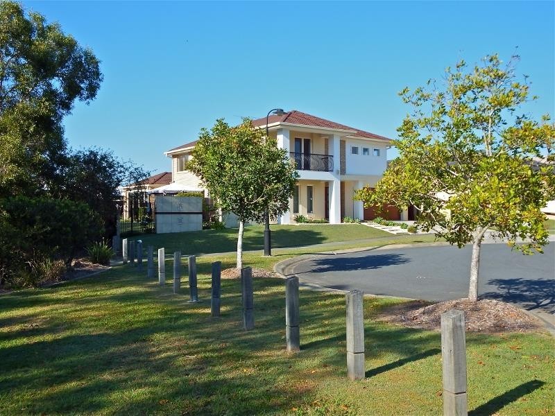 24 Kennedia Court, North Lakes QLD 4509