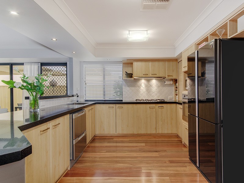 10 Peelhurst Way, Baldivis WA 6171