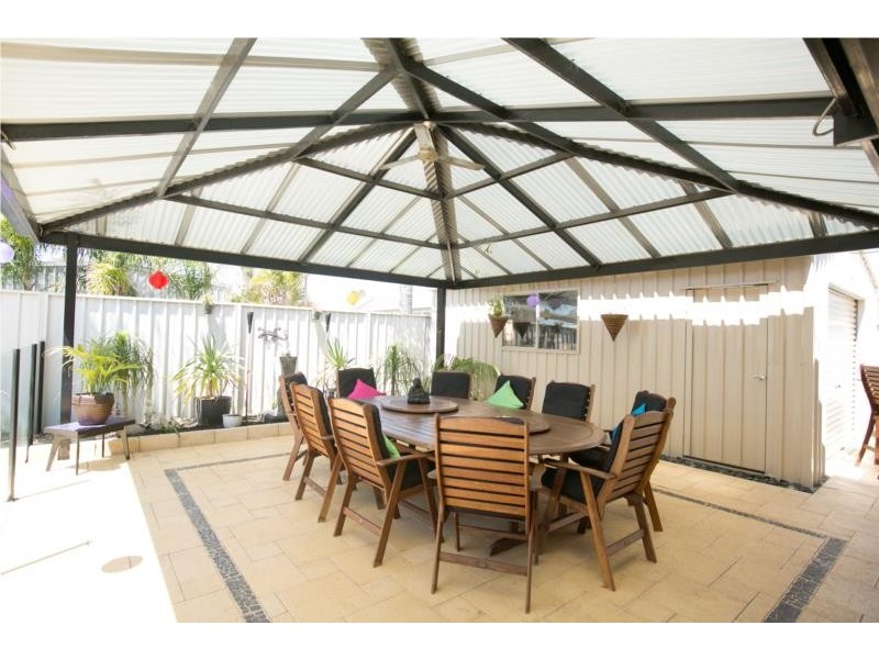 14 Yunderup Road, South Yunderup WA 6208