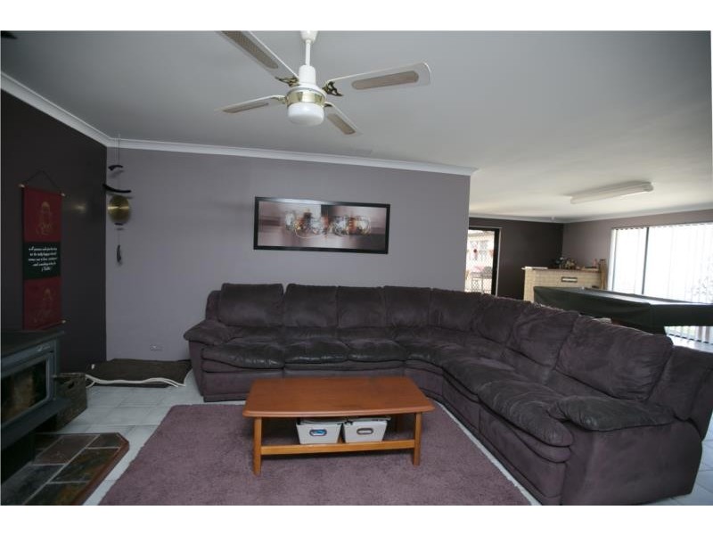 14 Yunderup Road, South Yunderup WA 6208