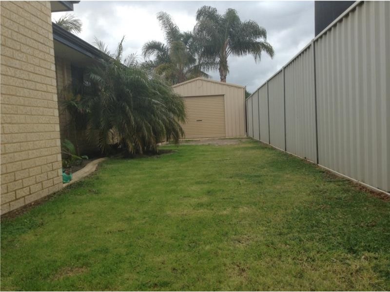 14 Yunderup Road, South Yunderup WA 6208