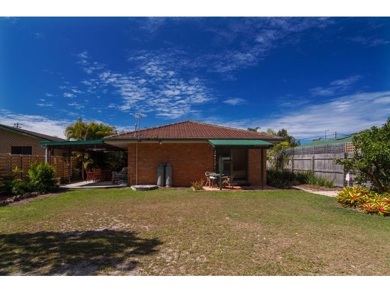 28 Armstrong Street, Suffolk Park NSW 2481