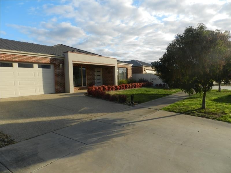 13 Chevrolet Avenue, Shepparton VIC 3630