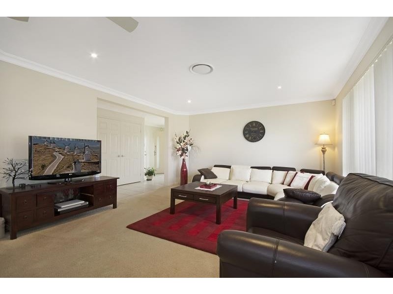 15 Sandheath Place, Ningi QLD 4511