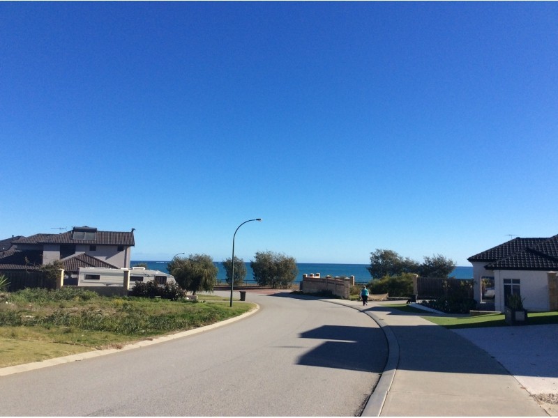 266 Ocean Drive, Quinns Rocks WA 6030