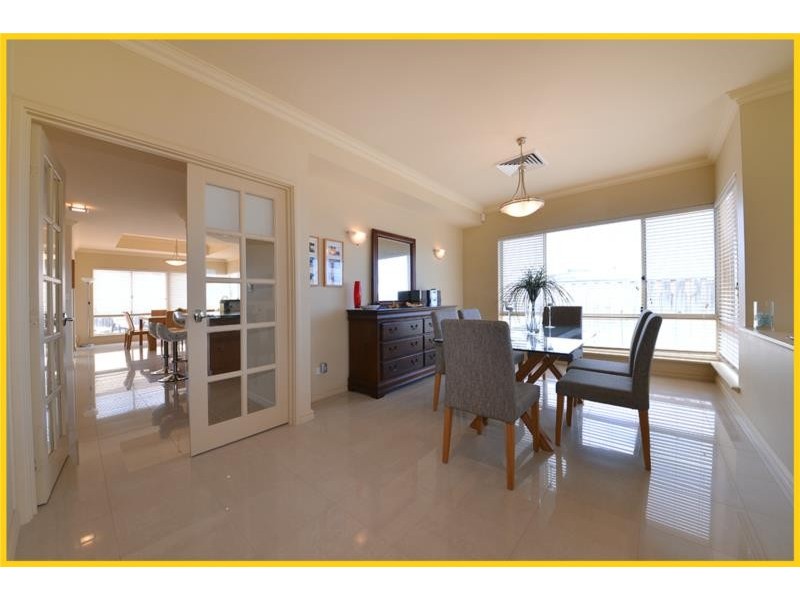 266 Ocean Drive, Quinns Rocks WA 6030