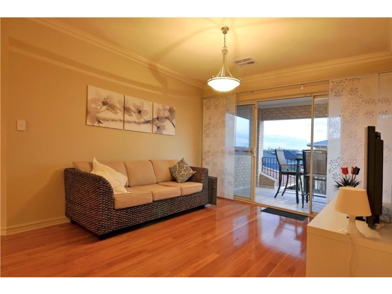 266 Ocean Drive, Quinns Rocks WA 6030