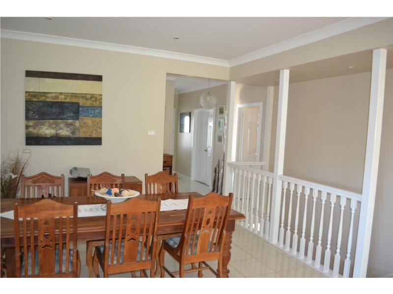 16 Mills Street, Warners Bay NSW 2282