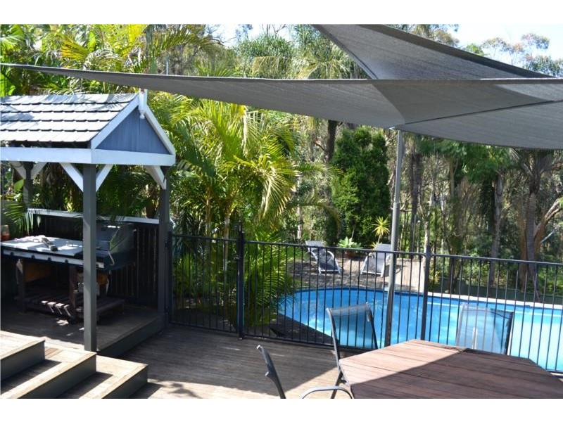 16 Mills Street, Warners Bay NSW 2282