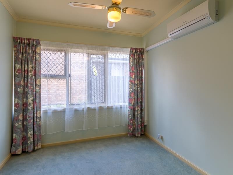 33 O’Grady Drive, Para Hills SA 5096