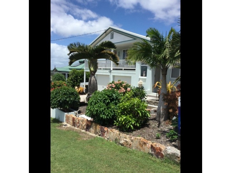 House/1 Goroka street, Kawungan QLD 4655