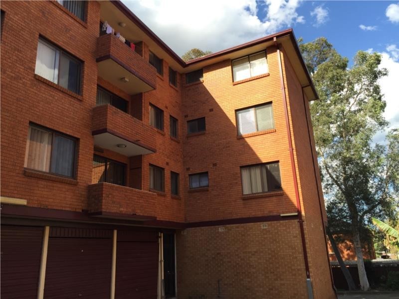 11/10-12 Forbes Street, Liverpool NSW 2170
