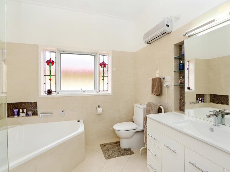 11 Quondong Avenue, Athelstone SA 5076