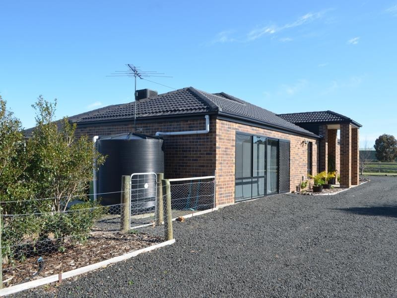 41 Balbethan Drive, Sunbury VIC 3429