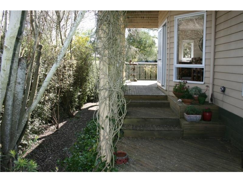 1A MacAdam Street West, Daylesford VIC 3460