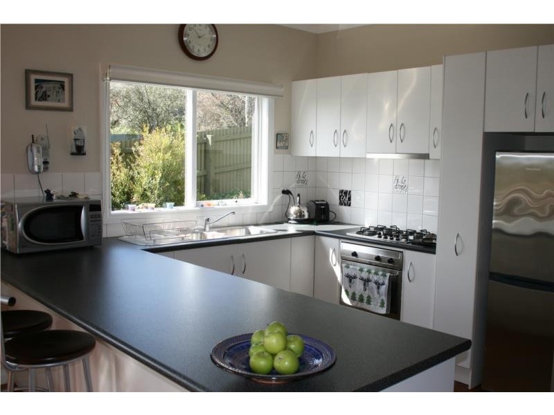 1A MacAdam Street West, Daylesford VIC 3460