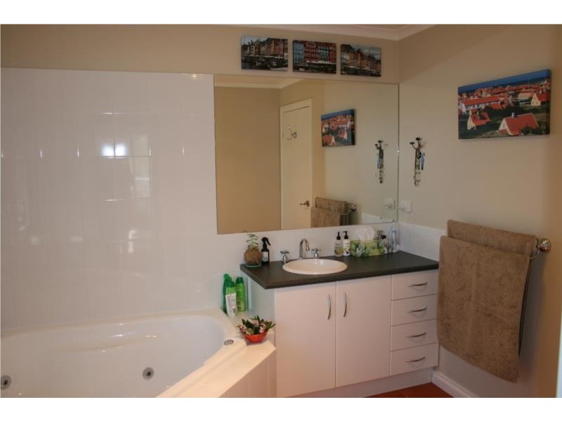 1A MacAdam Street West, Daylesford VIC 3460