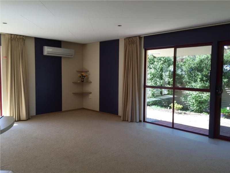 9 Pocket Place, Newnham TAS 7248