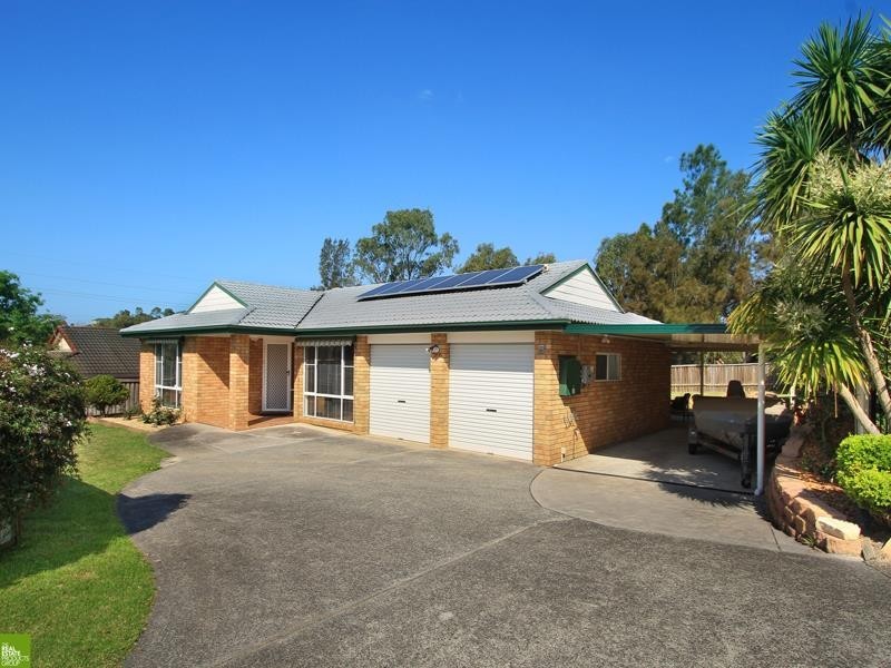 8 Swan Place, Albion Park NSW 2527