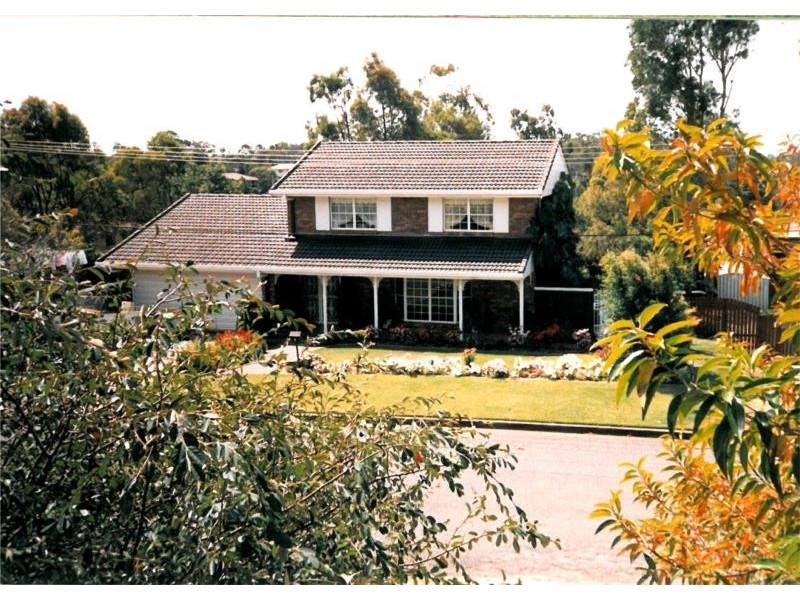 4 Curlew Street, Birkdale QLD 4159